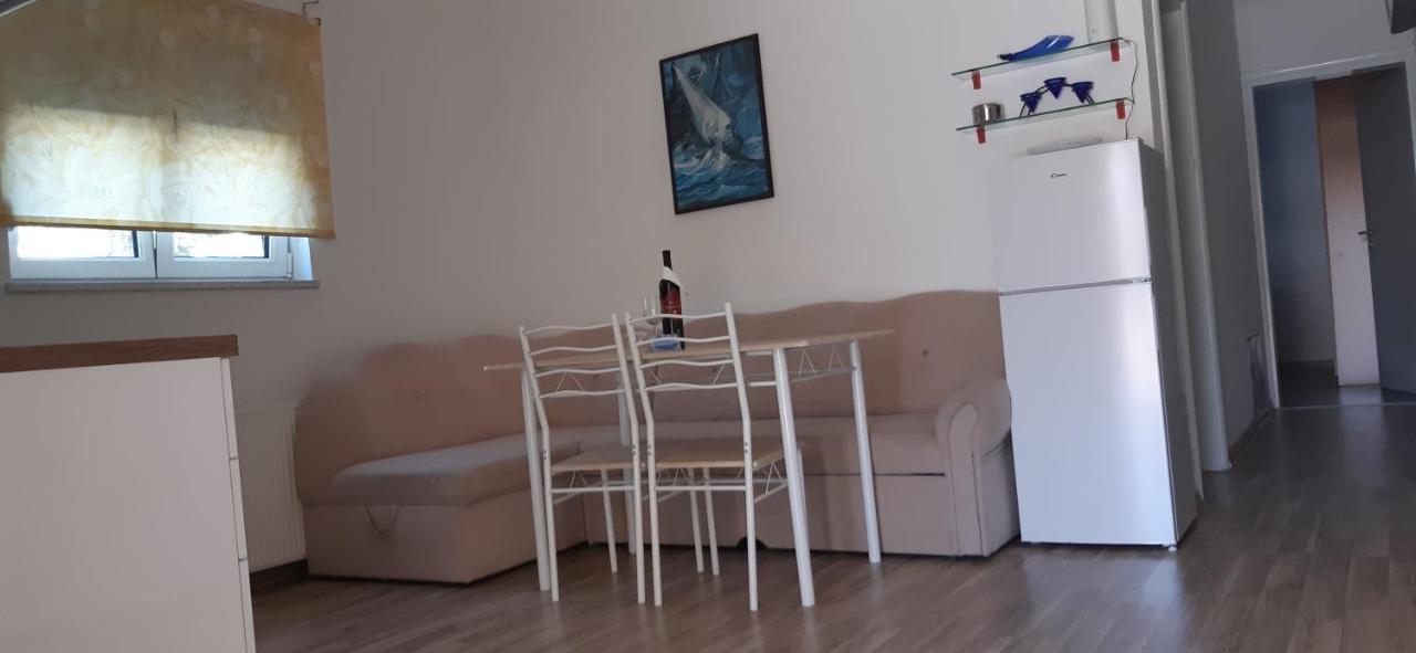 Apartments Barbic ميدولين المظهر الخارجي الصورة