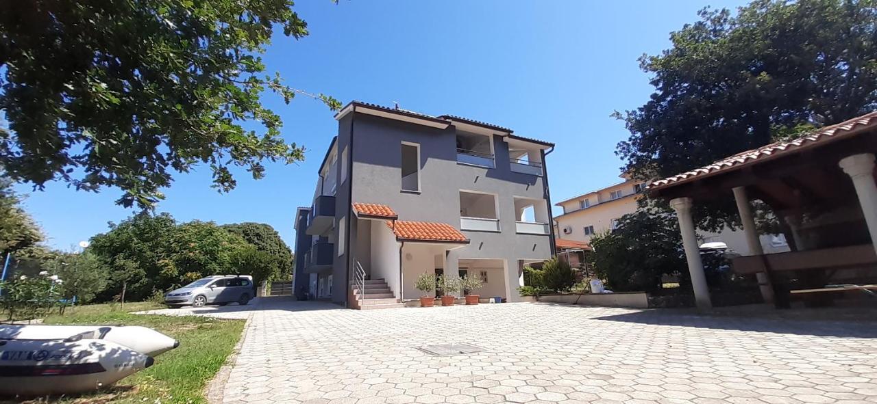 Apartments Barbic ميدولين المظهر الخارجي الصورة