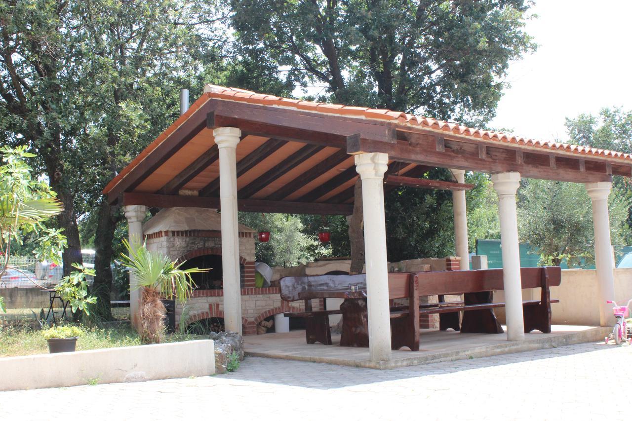 Apartments Barbic ميدولين المظهر الخارجي الصورة